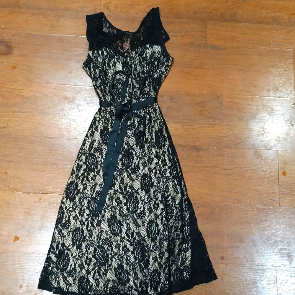 Maitai dress- end of year sale!! 🎉